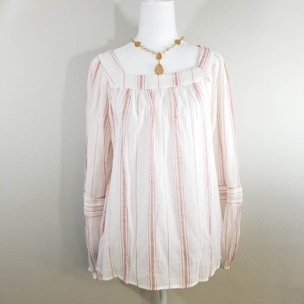 LC Lauren Conrad peasant blouse size large